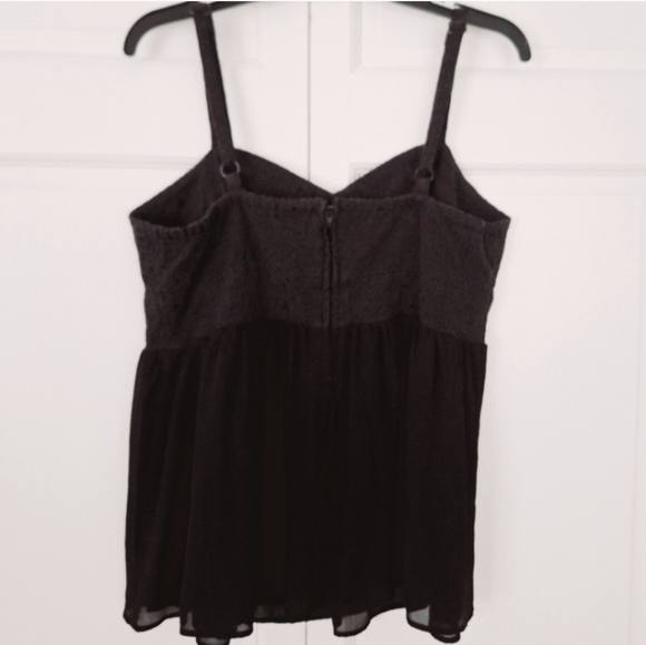 Torrid lace babydoll cami peplum top - Picture 5 of 9